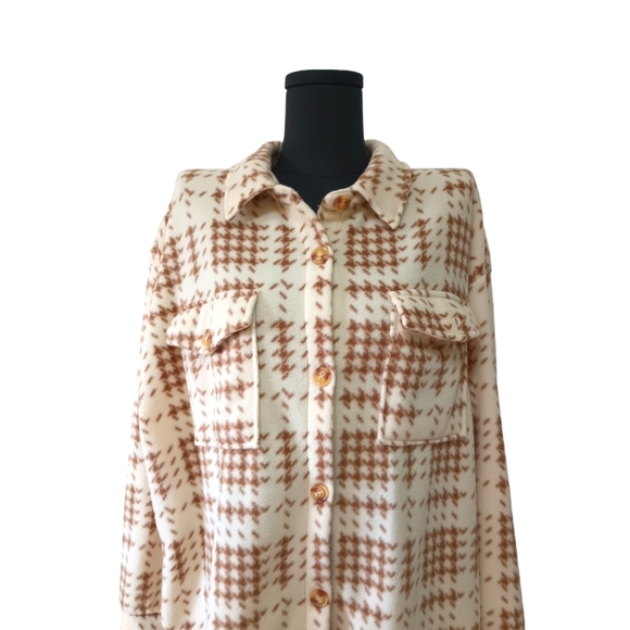 Inner Circle Beige Houndstooth Fleece Jacket - Picture 3 of 7